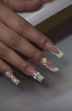 Cute Freestyle Nails, Freestyle Acrylic Nails, Ombre Acrylic Nails, Edgy Nails