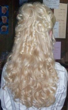 Curly Hair Looks For Prom, Southern Belle Hair, Blonde Ringlets, Aesthetic Curly Hair, Dreamy Hair, Blonde Curly Hair, Angel Hair, Flat Hair, Hair Stylies