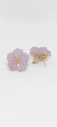 LAVENDER Jade FLOWER Diamonds Earrings 14k Yellow Gold. Purple Jade diamonds Flower Earrings 14k Yellow Gold. Flower LOVER Earring. Product Info: -Stone: Lavender Jade/ Diamonds -Earring Dimensions: 20mm x 20mm -Metal: Yellow Gold. -Colors: Purple. -Finish: 14k Yellow gold. -Nice Gift box is included. Formal Flower Shaped Gemstone Earrings, Formal Gemstone Flower Earrings, Formal Flower-shaped Gemstone Earrings, Gemstone Flower Earrings For Anniversary, Jade Flower, Lavender Jade, Diamonds Earrings, Purple Jade, Colors Purple