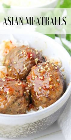 Asian Meatballs, sweet chili sauce, family dinner recipes, simple dinner, #meatballs, ground beef Meatballs Ground Beef, Dinner Meatballs, Meatballs Recipes, Asian Meatballs, Asian Party, Beef Dinners, Recipes Asian, Mince Recipes, Simple Dinner