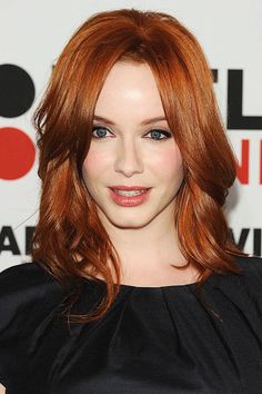 Christina Hendricks shows just how sophisticated auburn locks can be. #auburn #redheads Burnt Orange Hair, Hair Color Orange, Hair Styles 2014, Hair Color Auburn, Knoxville Tennessee, Christina Hendricks, Red Hair Color