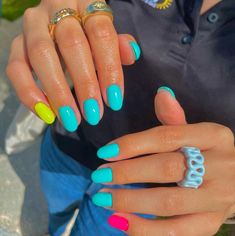 August Nails, Bright Nails, Get Nails, Neon Nails, Fire Nails, Funky Nails