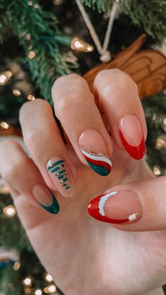 Red Christmas Nails, Tree Nails, Christmas Nails Easy, Christmas Gel Nails, Colorful Nails, Cute Gel Nails, Christmas Nails Acrylic, Festival Nails