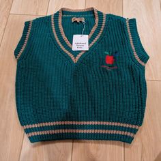 Nwt Sweater Vest. Kelly Green With Tan Accents. Embroidered Logo. I Also Have A Size 9/10 In My Closet! Weekend House, Toddler Sweater, Pink Baby Girl, Heart Sweater, Large Sweaters, Chunky Knit Cardigan, Grey Knit Sweater, Knitting Girls, Brown Sweater