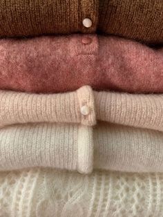 Pink Autumn Aesthetic, Coquette Autumn, Cosy Sweater, Mia 3, Soft Autumn, Winter Aesthetic, Autumn Aesthetic, Mode Vintage, Sweater Weather