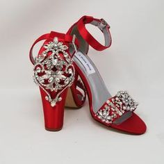 Quinceanera Heels, Chunky Heels Wedding, Wedding Shoes Red, Red Bridal Shoes, Quinceanera Shoes, Heels Sparkly, Red Wedding Shoes, Custom Wedding Shoes, White Bridal Shoes