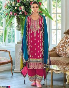 Maroon Embroidered Sequence Work Kurta Palazzo & Dupatta Set Tie N Dye, Designer Salwar Kameez, Palazzo Suit, Ethnic Looks, Salwar Kameez Designs, Style And Grace, Embroidery Work, Indian Design, Pakistani Dresses