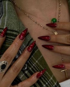 Stile Kylie Jenner, Pointy Nails, Red Acrylic Nails, Colorful Nails, Red Nail, Prom Nails, Funky Nails, Pretty Acrylic Nails