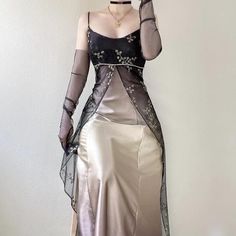 Bridgerton Style Prom Dresses, Fairy Prom Dress Aesthetic, Maxi Vintage Dress, Wedding Dresses Shops, 1920 Inspired Prom Dress, 1920 Formal Dress, Modern Masquerade Dress, Tan Fashion Aesthetic, Prom Dresses Whimsigoth