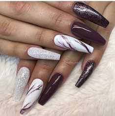 Wedding Nails For Bride Long, Short Stiletto Nail Art, Elegant Wedding Nails For Bride, Elegant Wedding Nails, Short Stiletto, Thermal Nails, Nails For Bride, Stiletto Nail Art, Gel Nail Art Designs