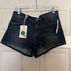 Roxy Denim Shorts Nwt Size 13 Dark Wash Straight Leg Jean Shorts, Trendy Dark Wash Short Jeans, Casual Dark Wash Mid-rise Jean Shorts, Dark Wash Mid-rise Jean Shorts, Forever 21 Mid-rise Denim Shorts, Forever 21 Blue Denim Shorts, Forever 21 High-rise Cotton Jean Shorts, Roxy, Size 13