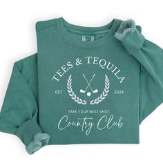 This "Tees and Tequila" cute golfing garment dyed Comfort Colors Sweatshirt or shirt will be your new favorite outfit for any tee time or day at the country club. Perfect for all your golf loving fans, grab one for your mom this mother's day. Every item is custom produced, made to order, so please note each item is unique and may differ in color slightly from photos, which is what makes every item special. If you have any issues, don't hesitate to reach out to us through messaging . We strive to Golf Tournament Guest Outfit, Golf Event, Golf Country Club, Tequila Shirt, Girls Golf, Anniversary Shirt, Golf Attire, Lover Sweatshirt