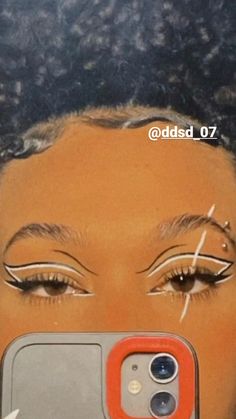 Eyeliner Looks Creative, Cute Eyeliner Looks, Cute Eyeliner Ideas, Cool Eyeliner Ideas, Fancy Eyeliner, Cool Eyeliner Looks, Cool Eyeliner, Eyeliner Art, Funky Makeup