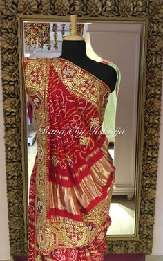 Gharchola Saree, Red Saree Wedding, Long Blouse Designs, Indian Sari Dress, Lace Dress Design, Designer Silk Sarees, Indian Saree Blouses Designs, Bandhani Saree, Indian Bridal Fashion