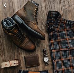 Engineer Style Fashion Men, Rugged Style For Men, Casual Look For Men, Lumberjack Style, Thursday Boot Company, Boots Outfit Men, Mens Business Casual Outfits, Wear Watch