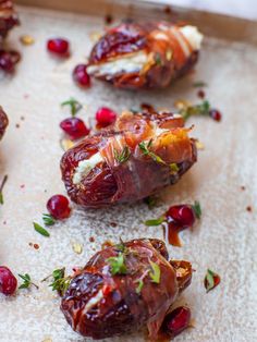 some food that is laying out on a sheet of paper and ready to be eaten