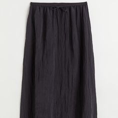 Calf-Length Skirt New With Tags, Never Worn Color: Black Size: Xs H&M Size Guide Xs Us. 2 Waist Inch 24½-26 Low Hip Inch 33¾-35½ Length. 33” Description & Fit: Relaxed-Fit, Calf-Length Skirt In Woven Fabric With A High Waist. Drawstring And Covered Elastic At Waistband. Length: Midi Waist Rise: High Waist Fit: Relaxed Fit Description: Black, Solid-Color Materials: Polyester 67%, Nylon 33% (Very Lightweight, Kind Of Like A Silky Gauze) Care Instructions: -Only Non-Chlorine Bleach When Needed -No Twill Skirt, Spring Denim, Calf Length Skirts, Hm Skirt, Women Skirts Midi, Fashion Company, Quality Clothing, Everyday Fashion, Woven Fabric