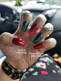 Simple Glitter Christmas Gel Coffin Nails. Red and Green. Green And Red Glitter Christmas Nails, Green And Red Nails Christmas, Nails Red And Green, Red And Green Nails, Toes Ideas, Gel Coffin, Christmas Red And Green, Christmas Gel, Christmas Nails Easy