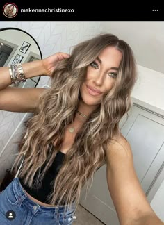 Brown Blonde Extensions, Pintura Highlights Brown Hair, Bronde Balayage With Extensions, Brown Hair Blonde Extensions, Brown Extensions With Highlights, Light Brown Hair With Highlights Extensions, Popular Balayage Hair Color, Brown Hair Extensions With Highlights, Hair Inspo Color Light