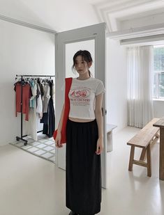 Long Skirt Outfits, Uni Outfits, Korean Girl Fashion, Estilo Chic, Trendy Fashion Outfits, Japanese Outfits, Fashion Lookbook, 가을 패션, Casual Style Outfits