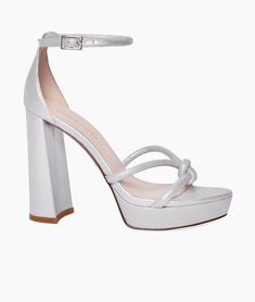 Pelle Moda - Gilian Platform - Silver Silver Platform Heels, Silver Platforms, Platform Heels Chunky, Platform Sandals Heels, Platform Heel, Silver Shoes, Heel Sandal, Retro Outfits, Chunky Heel