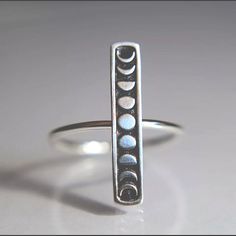 Trendy Moon Phases Vertical Ring Comes In 2 Sizes 7, And 8 Silver Plated Alloy, Nickel Free Brand New Comes With Ring Box Moon Phase Jewelry, Moon Phase Ring, Wedding Finger, Rings Dainty, Moon Lover, Ring Moon, Simple Ring, Moon Ring, Fashion Unique