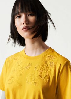 Lemon Embroidery T-Shirt - Yellow - T-shirts - & Other Stories US Yellow Embroidered Short Sleeve T-shirt, Casual Yellow Embroidered T-shirt, Lemon Embroidery, Embroidery T Shirt, Lemon Leaves, Summer Style Guide, Suit Jumpsuit, Patches Shirt, Print Embroidery