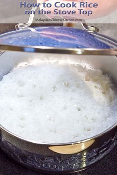 how to cook rice on the stove top in an electric skillet with text overlay that reads, how to cook rice on the stove top