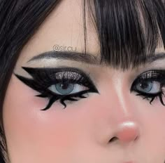 Makeup Egirl, Goth Eye Makeup, Alt Makeup, Graphic Makeup, Rave Makeup