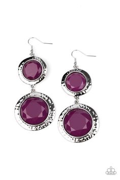 Paparazzi Accessories- Thrift Shop Stop - Purple  Earrings Item #P5ST-PRXX-003XX   Varying in size, a pair of faceted Magenta Purple beads are pressed into the shimmery centers of hammered silver frames as they link into a colorfully rustic lure. Earring attaches to a standard fishhook fitting.   Sold as one pair of earrings. Paparazzi Accessories Jewelry, Magenta Purple, Purple Beads, Silver Frames, Purple Earrings, Thrift Shop, Paparazzi Accessories, Paparazzi Jewelry, Hammered Silver