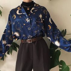 ⭐️ Outerwear, camisa de manga larga con estampado vintage 00s Mode, Swaggy Outfits, Really Cute Outfits, Dream Clothes, Art Clothes