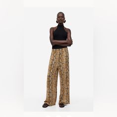 H&M Snake Print Wide Leg Pants Size Medium New Trendy Workwear Pants By H&m, Trendy Workwear Pants From H&m, Chic Fall Pants By H&m, Chic H&m Pants For Fall, Chic H&m Wide-leg Pants, Chic Ankle-length Bottoms By H&m, H&m Wide-leg Workwear Bottoms, H&m Wide-leg Pants For Workwear, H&m Brown Bottoms For Fall