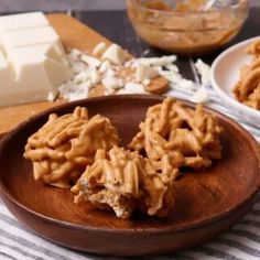 How to Make Haystack Cookies (in 20 minutes!) - Dinner, then Dessert Haystack Recipe, Butterscotch Haystacks, Haystack Cookies, Haystacks Recipe, Chocolate Cake Mix Cookies, Chocolate No Bake Cookies, Flourless Cookies, Cookie Dough Bars