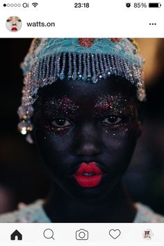 Adut Akech, The Blacker The Berry, Runway Makeup, Charli Xcx, Interesting Faces, Red Lipstick, Black Culture, Beauty Art, Black Is Beautiful