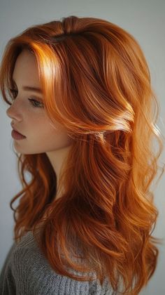 Hair With Silver Streaks, Dynamic Hair, Auburn Hair Color, Copper Hair Color Ideas, Trendy Nail Designs, I Love Redheads, Character Face, Red Haired Beauty, Natural Redhead