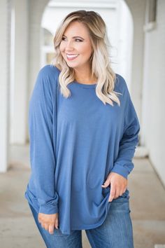 Tops For Curvy Women, Indy Blue, Plus Size Shirts For Women, Chic Soul, Simply Chic, Chic Top, Shirts For Women, Plus Size Blouses, Plus Size Shirts