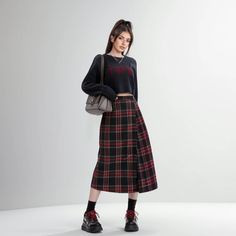 Olivia Mark - Scottish Plaid High-Waisted A-Line Skirt with Tasteful Design Kilt Skirt Pattern, Pleated Plaid Skirt Outfit, Plaid Midi Skirt Outfit, Kilt Fashion, Plaid Skirt Outfit, Tartan Fashion, Kilt Skirt, Midi Skirt Outfit, Tartan Skirt