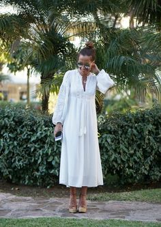 Beautiful Maxi Dresses, Boho Chic Outfits, Jane Fonda, Black Women Fashion, Marbella, Sewing Dresses, Embroidered Dress, Women's Fashion Dresses, Hijab Fashion