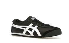 Modern Asics Sneakers For Streetwear, Modern Asics Sneakers For Sports, Modern Asics Sports Sneakers, Retro Asics Sneakers With Gum Sole, Asics Urban Sneakers For Streetwear, Asics Urban Streetwear Sneakers, Asics Sneakers With Rubber Sole For Streetwear, Asics Sneakers For Streetwear, Asics Classic Sneakers For Streetwear