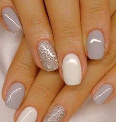 imagen descubierto por Sony Domm. Descubre (¡y guarda!) tus propias imágenes y videos en We Heart It Grey Gel Nails, Grey Nail Polish, Her Nails, Fall Nail Colors