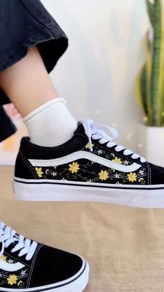 Embroidered Vans Embroidered Sneakers For Spring, Embroidered Closed Toe Sneakers For Spring, Spring Embroidered Sneakers, Black Sneakers With Floral Embroidery, Black Lace-up Sneakers With Floral Embroidery, Painted Black Vans, Vans Embroidery, Black Vans Shoes, Embroidery Sneakers