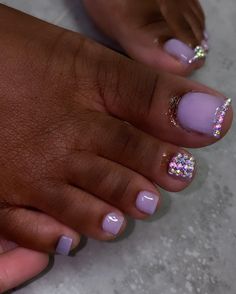 Purple Toe Nails, Pedicure Nail Designs, Gel Toe Nails, Purple Acrylic Nails, Acrylic Toes, Acrylic Toe Nails, Pretty Toe Nails, Cute Toe Nails, Summer Toe Nails