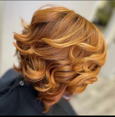 Autumn Hair Color For Black Women, Bob Sewin, Hair Color For Black Women, African American Hair Color, Colored Hairstyles, Girl Hair Colors, Cute Hair Colors, Hair Color Unique, Short Haircut Styles