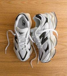 Shoe Pics, Trendy Shoes Sneakers, Pretty Shoes Sneakers, Dad Shoes, Hype Shoes, Aesthetic Shoes, Best Sneakers, New Balance Shoes