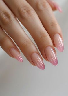 Blush Nails Almond Shape, Nail Inspo Almond Ombre, Clean Almond Nails Designs, Natural Sns Nails Almond, Nail Design Trend 2024, Pink Tip Manicure, Glossy Nails Pink, Dusty Pink Almond Nails, Pink Feminine Nails