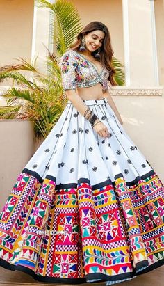 Navratri Ideas, Navratri 2024, Designer Sleeves, Indian Lengha, Rajasthani Dress