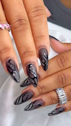 Nails Scorpio, Ambre Nails, Heavenly Nails, Monochrome Nails, Black Almond Nails, Edgy Nails, Simple Gel Nails, Pointed Nails, Dope Nail Designs