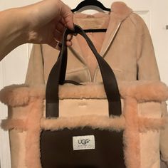 Girls Size Small Pink Jacket With Matching Purse Authentic Ugg Sold Together Or Separately Make An Offer Jacket Worn But In Good Condition Some Light Discoloration Purse Only Used Once Or Twice Ugg Purses, Ugg Jacket, Ugg Bag, Girls North Face Jacket, Bucket Tote Bag, Ugg Mini, Fanny Bag, Ugg Bailey, Bags Pink