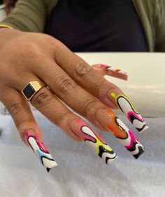 Cute And Easy Nails, Nail 2024, Valentines Nail, Skin Drinks, Nails Art Designs, Curved Nails, Easy Nails