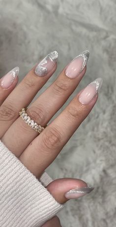 Sliver Nails, Nails Star, Nye Nails, Hoco Nails, Inspiration Nails, Glittery Nails, Star Silver, Latest Nail Art, Star Nails